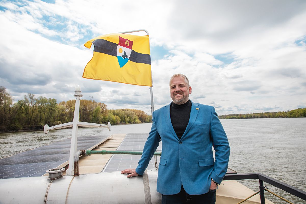 A Crypto Micronation Is Making Friends at the White House